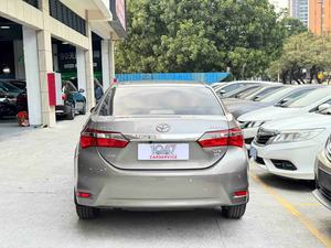 Toyota Corolla S-CVT 1.2T <span class=keywords><strong>2017</strong></span>, voiture d'occasion, berline sportive, à vendre - Product Image 6