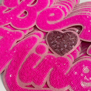 Patchs de la Saint-Valentin en gros à thermocoller, grand <span class=keywords><strong>patch</strong></span> à sequins rose vif « Be Mine » pour femmes, filles, sweat-shirts, hoodies, vêtements DIY - Product Image 2