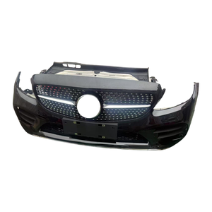 Kits de carrosserie d'origine pour Mercedes Benz W205 Classe C Upgrade C63 AMG Pare-chocs avant avec grille de capot moteur Ailes - Product Image 3