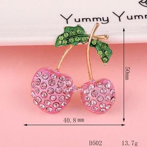 Accessoires de beauté faits à la main par Yilian Jewelry, créations DIY, diamants, cerises, fruits, ananas, coques de téléphone, boucles d'oreilles, principalement en alliage - Product Image 5