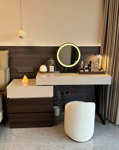 Cómoda de Madera Minimalista Personalizada <span class=keywords><strong>con</strong></span> <span class=keywords><strong>Espejo</strong></span> Iluminado, Mesa de Noche, Tocador, Muebles de Dormitorio - Product Image 3