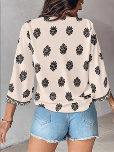 Nuova Camicetta da <span class=keywords><strong>Donna</strong></span> 2026 con Stampa Boho, Scollo a V, Maniche Svasate, Vestibilità Morbida e Snellente, Ideale per Vacanze e Tempo Libero - Product Image 2
