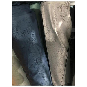 Modern moda örme jakarlı pencere perde perdelik ağır yumuşak karartma kumaşı rulo oturma odası için paketlenmiş stok gümrükleme - Product Image 3