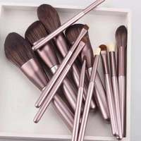 HMU Logo personnalisé 12 pièces Pinceaux de maquillage professionnels de haute qualité en fibre avec manche en bois et étui