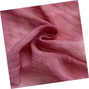 Keluaran baru pabrik Cina kustom warna murni sutra Viscose Satin garis kerut kain Georgette untuk wanita gaun blus pakaian