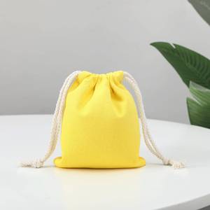 Sac à cordon en toile de coton personnalisé, réutilisable, respirant, pour le rangement d'articles divers et les sacs cadeaux en mousseline - Product Image 3