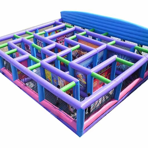 Labyrinthe gonflable extérieur en PVC pour adultes et enfants Fun House at Village Fall Events comprend un ventilateur-pour les locations - Product Image 1
