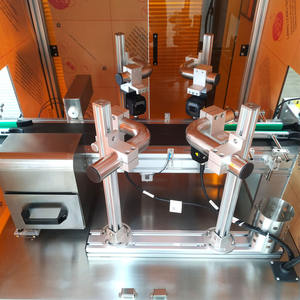 Bouteille ronde 360 °   Système d'inspection visuelle des défauts par apprentissage automatique, collecte de données de code QR et de code-barres, équipement tout-en-un de lecture - Product Image 6