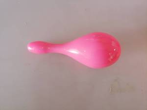Mini Maracas durables et aléatoires colorés bon marché en plastique 16cm pour instrument de percussion de fête de scène pour enfants - Product Image 2
