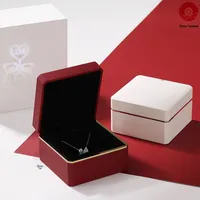 Boîte à bijoux de luxe en plastique avec lumière LED créative en forme d'ours ZTB 2022 avec logo personnalisable