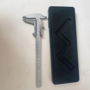 Calibrador Vernier Mecánico de Carcasa Negra de 150 mm, Herramienta de Medición de Profundidad Industrial de Acero al Carbono - Product Image 4