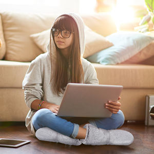 Calcetines Térmicos Inteligentes con Apagado Automático en 45 Minutos y Carga USB, para Uso en Casa o <span class=keywords><strong>de</strong></span> Viaje en Clima Frío - Product Image 2