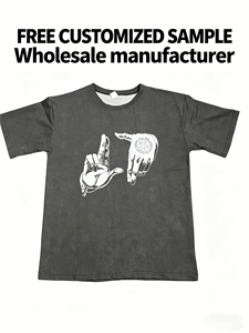 T-shirt noir vintage personnalisé pour hommes, style rétro, streetwear 100% coton, avec geste unique de la main et impression de symboles occultes - Product Image 1