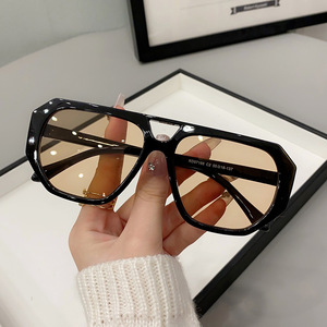 Gafas <span class=keywords><strong>de</strong></span> <span class=keywords><strong>Sol</strong></span> Redondas <span class=keywords><strong>para</strong></span> Mujer, Protección UV, <span class=keywords><strong>para</strong></span> Conducir, Estilo Retro, Nuevas, <span class=keywords><strong>de</strong></span> Moda - Product Image 4