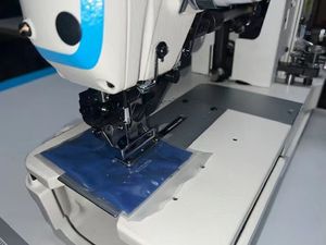 เครื่องเจาะรูกระดุม781<span class=keywords><strong>ก</strong></span>. ตาไก่สำหรับเย็บเสื้อหลวมๆเสื้อยืดเย็บกระดุมเจาะรูอัตโนมัติ - Product Image 4