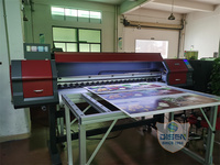 Rouleau à plat de 2m, machine d'impression à éco-solvant grand format, imprimante numérique à jet d'encre en vinyle 2000d à conduction UV