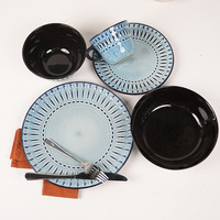 Vente en gros, service de vaisselle en céramique gaufrée pour décoration d'hôtel de luxe au Moyen-Orient, ensemble d'assiettes et de bols en grès faciles à nettoyer