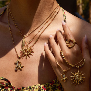 Parure de bijoux en acier inoxydable pour les vacances, collier pendentif soleil, usage quotidien pour femme, design géométrique, origine Yiwu - Product Image 3