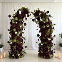 Fondo de Escenario para Boda, Personalizado, con Flores Artificiales Color Borgoña, Rosas de Seda Verde Salvia, Lirios Blancos, Arreglo Floral para Arco