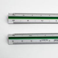 Règle droite en plastique pour la papeterie en gros, avec marquage de mesure précis, pour étudiants et usage administratif