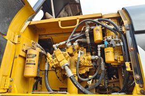 La grande pelle sur chenilles a une efficacité de travail élevée et une large gamme d'applications - Product Image 6