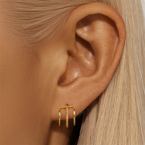 Pendientes de Plata S925 con Borla en Forma de Corazón, Estrella y Luna, Chapados en Oro de 18K - Product Image 6