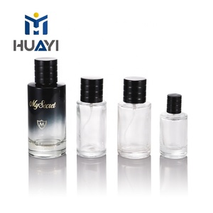 Nhà Sản Xuất Bán Buôn Xi Lanh <span class=keywords><strong>25</strong></span> <span class=keywords><strong>Ml</strong></span> 30 <span class=keywords><strong>Ml</strong></span> 50 <span class=keywords><strong>Ml</strong></span> 100 <span class=keywords><strong>Ml</strong></span> Rỗng Nam Châm Nước Hoa Spray Chai Thủy Tinh - Product Image 1