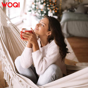 Hamaca de Lona Woqi con Borlas, Capacidad de Carga de 200 kg, Hamaca Resistente para Interiores y Exteriores, Estilo Escandinavo - Product Image 2