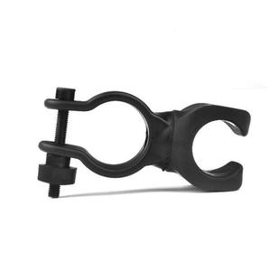 Accessoires de vélo portables <span class=keywords><strong>support</strong></span> de montage de <span class=keywords><strong>lampe</strong></span> de vélo LED Durable rotation à 360 degrés <span class=keywords><strong>support</strong></span> de <span class=keywords><strong>lampe</strong></span> de poche de vélo <span class=keywords><strong>support</strong></span> de lumière - Product Image 2