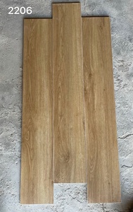 Azulejos de Porcelana con Aspecto de <span class=keywords><strong>Madera</strong></span> 200x1200 Estilo Japonés Color <span class=keywords><strong>Madera</strong></span> Antideslizantes Ladrillo Refractario ACCENTS Azulejos Antibacterianos - Product Image 3