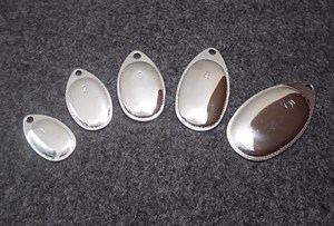 Venta Directa de Fábrica, Señuelos de Pesca, Lentejuelas, Sonido, Paquete de Cucharas Metálicas, Señuelo de Pesca Tipo Sanguijuela - Product Image 4