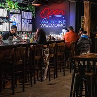 Enseigne au néon rouge super brillante à grande ouverture IP65 Welcom Business Walk-ins Shop Bar Club Pub Restaurant Barber LED Light