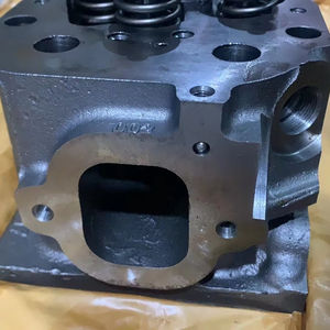 Pièces de moteur OM460LA, culasse de moteur a 4600101720 - Product Image 1