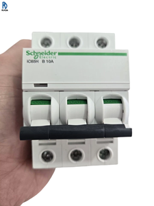 Interruptor de Circuito en Miniatura IC65H, Tipo B, 3P, 10A, Dispositivo Eléctrico de Bajo Voltaje - Product Image 1