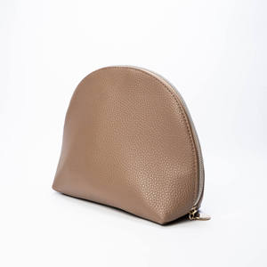 Pochette de maquillage en cuir, personnalisation ODM OEM, BSCI, rangement efficace, vente en gros de pochettes coquille - Product Image 4