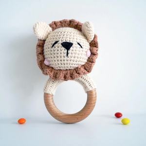 Hochet en bois pour bébé nouveau-né, fait main, en crochet, lapin, lion, cerf, <span class=keywords><strong>girafe</strong></span>, renard, 100% fait main, hochet animal en crochet, <span class=keywords><strong>attache</strong></span>-sucette - Product Image 6