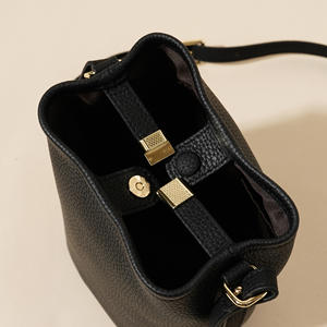 Custom Logo Genuine Leather Bucket <b>Bag</b> Simple Fashion <b>Soft</b> Cowhide Women's Handbag <b>Crossbody</b> Shoulder <b>Bag</b> - Product Image 4