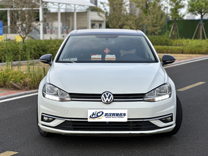 รถยนต์มือสอง Volkswagen Golf Compact Hatchback ปี 2024 ลดราคาพิเศษ เครื่องยนต์ <span class=keywords><strong>1</strong></span>.4 ลิตร ประหยัดน้ำมัน เหมาะสำหรับการเดินทางในเมือง พวงมาลัยซ้าย เบาะ<span class=keywords><strong>หนัง</strong></span>สีเข้ม ล้อแม็ก R16 - Product Image 2