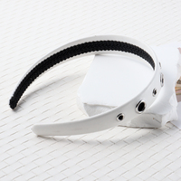 Serre-tête en cuir PU blanc WENNAN avec œillets argentés, style punk, rivets, accessoire pour cheveux antidérapant pour femmes