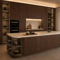 Meubles de cuisine sur mesure avec placage finition personnalisée, îlot de rangement, vitrines et étagères ouvertes taupe