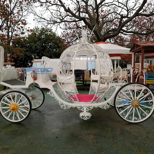 Popular Carruaje de Boda de Cenicienta de Metal Blanco con Diseño de Calabaza, Fabricado por Special Transportation - Product Image 1