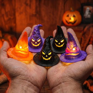 Mini chapeau de sorcière d'Halloween avec lumières LED, lampe à visage effrayant qui brille, petite lampe citrouille sorcière, décorations pour fête d'Halloween à la maison - Product Image 3