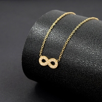 Collier ras du cou délicat pour femme en acier inoxydable de luxe plaqué or avec breloques fer à cheval infini et zircon, vente en gros