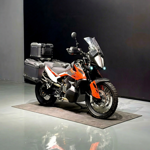 <span class=keywords><strong>KTM</strong></span> 790 ADV <span class=keywords><strong>2022</strong></span> d'occasion, 5000 km, peinture d'origine, jamais tombée, jamais abîmée, comme neuve, moto de tourisme d'aventure d'occasion. - Product Image 1