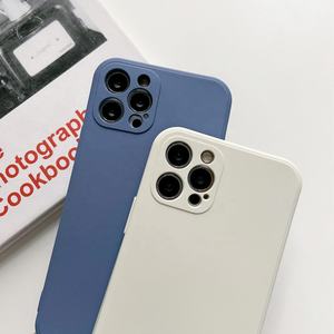 Coque de téléphone portable antichoc, coque arrière en silicone avec bandoulière pour iPhone 15 14 Pro Max - Product Image 3