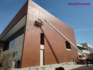 건축 디자인을위한 2024 알루미늄 장식 외부 클래딩 커튼 벽 천공 금속 외관 패널 - Product Image 3