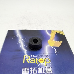 รถขุด PC200-7 PC200-8 6D107 ไอโซเลเตอร์ 6754-11-8260 ปะเก็นฝาครอบแขนโยก ซีลน้ำมัน 6754-11-8260 - Product Image 3