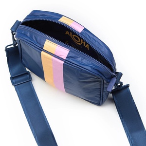 <span class=keywords><strong>Sac</strong></span> de messager à bandoulière étanche <span class=keywords><strong>enduit</strong></span> anti-éclaboussures personnalisé <span class=keywords><strong>sac</strong></span> de plage à bandoulière léger en Tyvek - Product Image 2