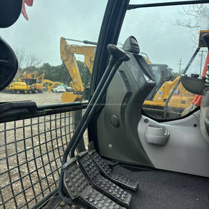 En Stock Excavadora Hidráulica de Cadenas HITACHI ZX200-5G Usada en Japón de Alta Calidad, 20 Toneladas, Modelo 2018 de Segunda Mano con PLC y Motor - Product Image 3