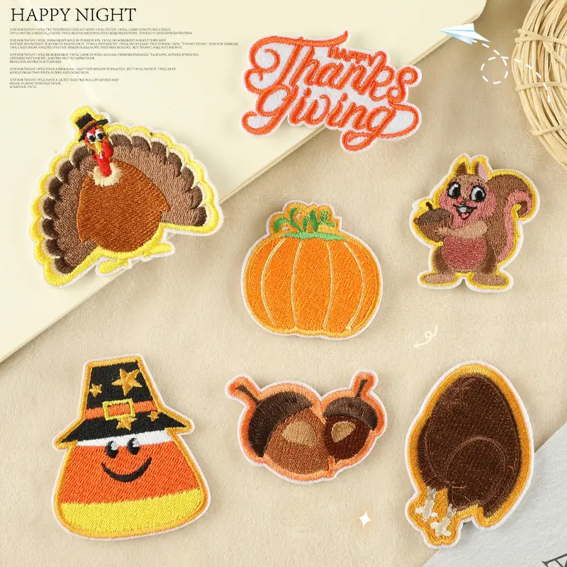 Benutzer definierte Thanksgiving Day gestickte Patch Herbst Applique Animal Design Cartoon Türkei Stickerei Abzeichen